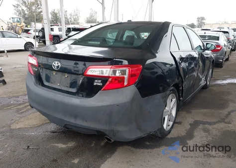2012 Toyota Camry Se z USA, uszkodzony, nr VIN 4T1BF1FK5CU608854